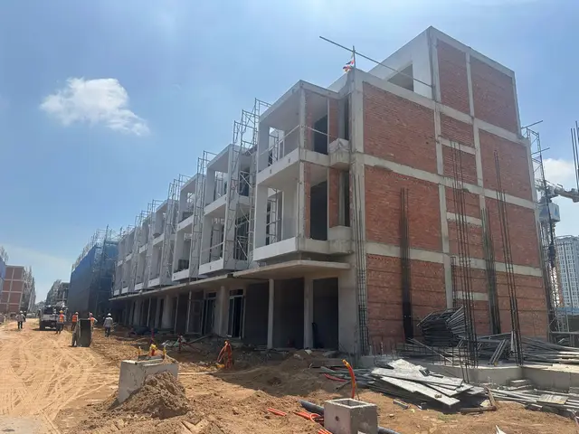Công trường Senturia An Phú
