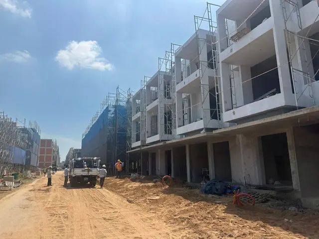 Thi công hạ tầng nội khu Senturia An Phú